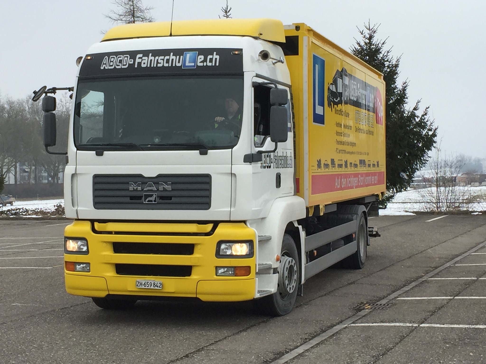 Lastwagenfahrschule in Winterthur Kategorie C Rabatt Lektionen im Oktober und November 